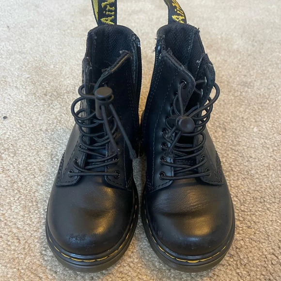 Toddler Black Dr. Martens size 8 unisex - Picture 3 of 9